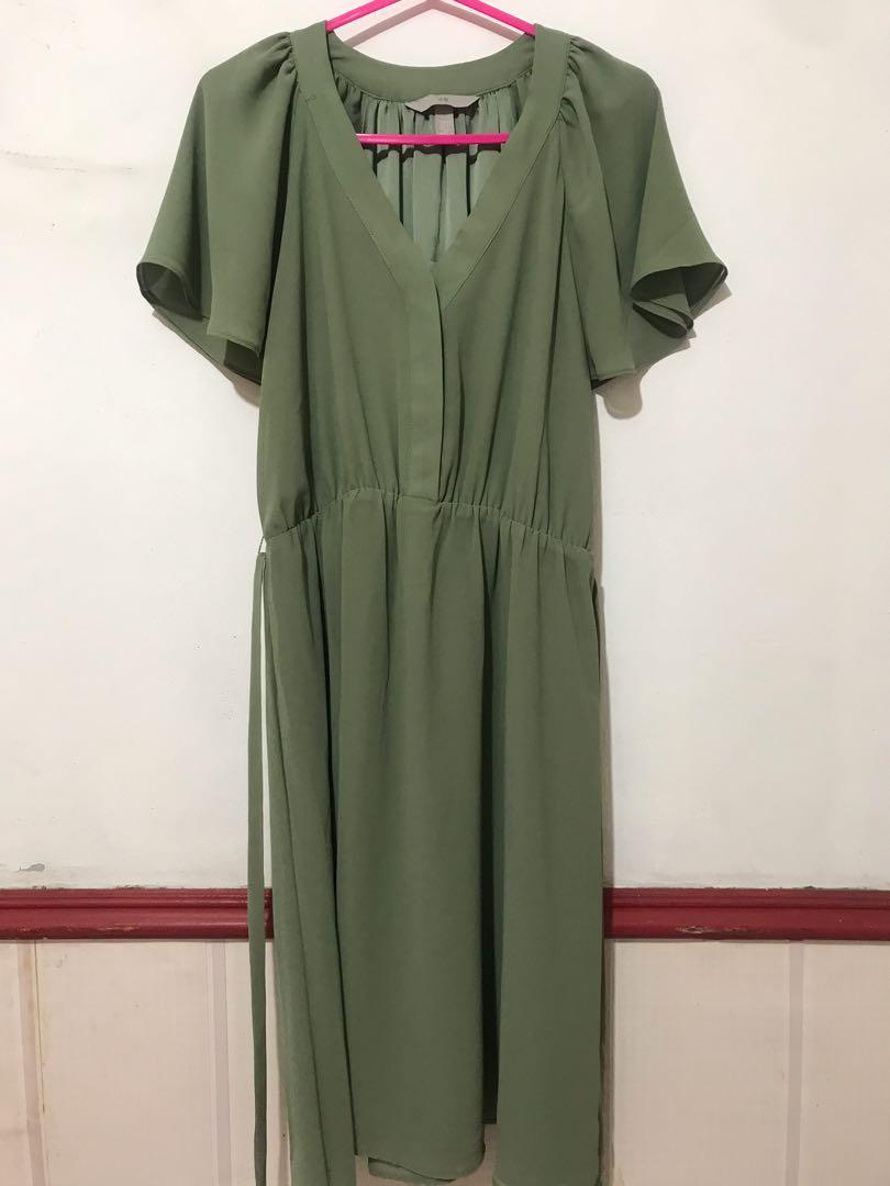 H M semi formal dress Women s Fashion Dresses Sets Dresses on Carousell