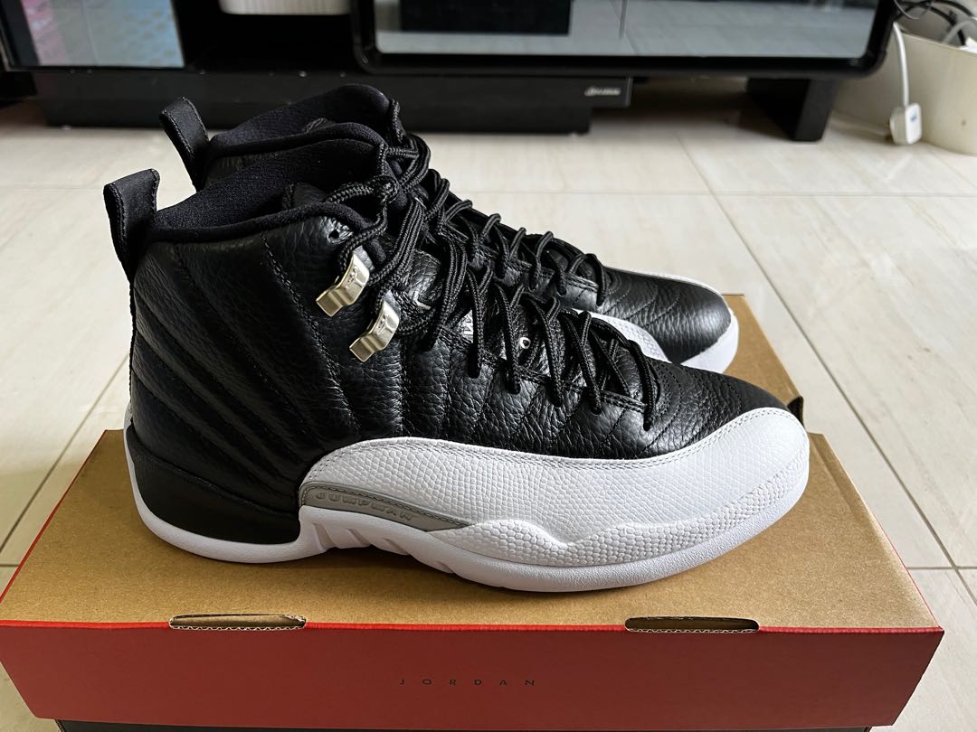 Jordan 12 playoffs 2004 store