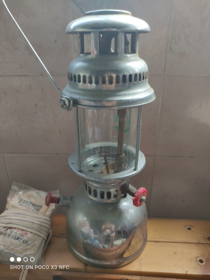 kerosene lamp heat output