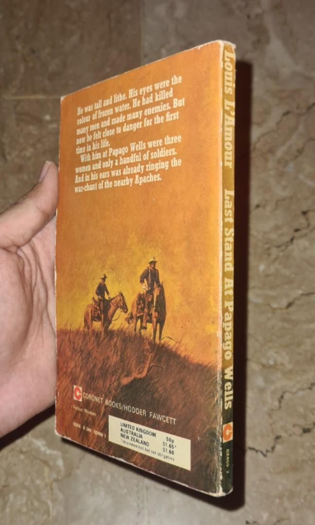 Last Stand at Papago Wells (The Louis L'Amour Hardcover Collection)