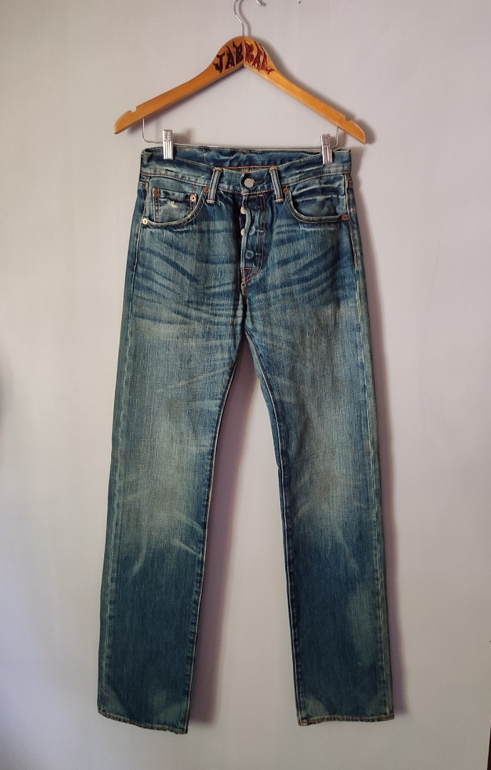 levis 501 leather patch, Men's Fashion, Bottoms, Jeans on Carousell