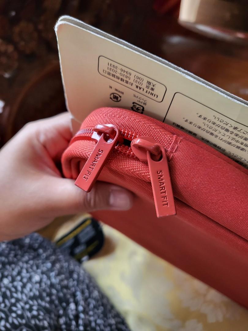 LIHIT LAB SMART FIT A5 CLUTCH BAG POUCH ORGANIZER, Hobbies & Toys