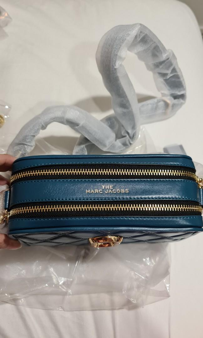 Marc jacobs navy outlet bag