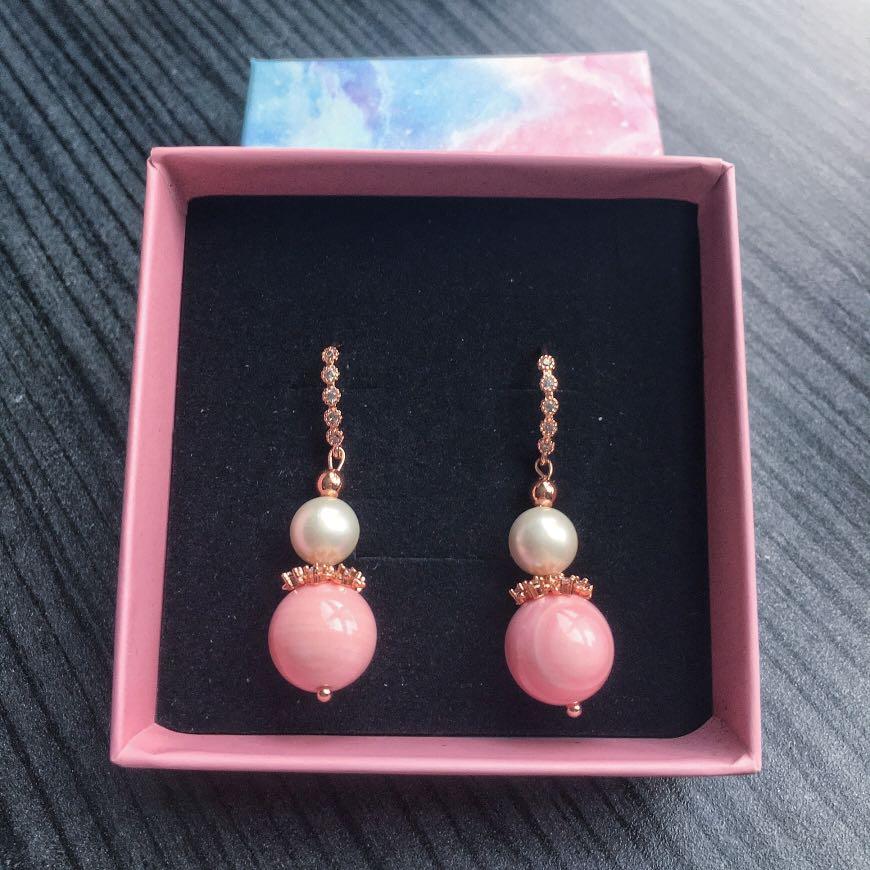 Conch pearl earrings store