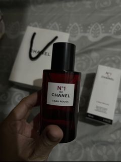 (Category: ) located in . Submitted by loved.declutterfinds (Listing ID 1158287564, Image 1). Description: .