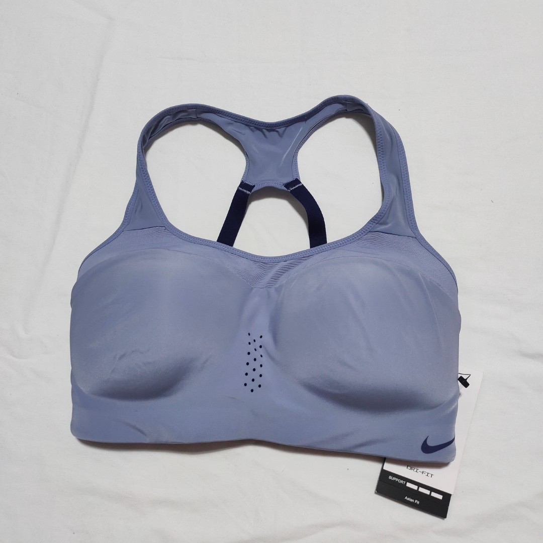 Nike Dri fit Alpha sports bra, Women's Fashion, Activewear on Carousell