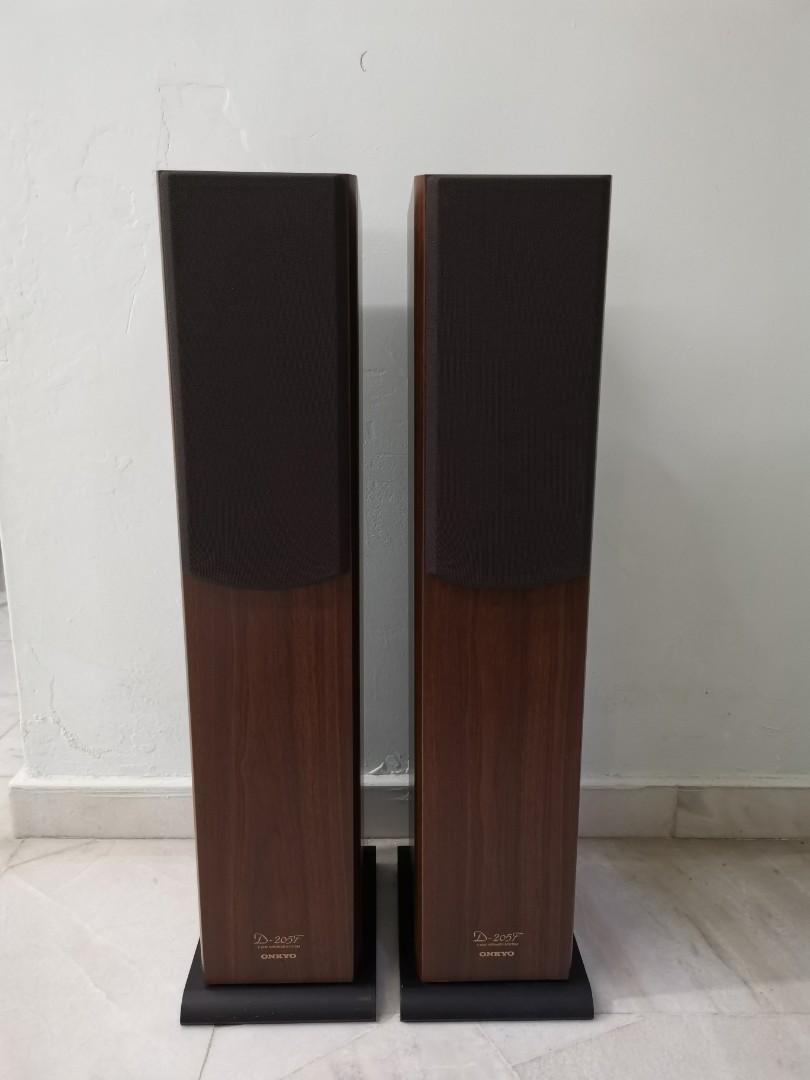 Onkyo D-205F Stereo 2 Ways Tower Floorstanding Speaker