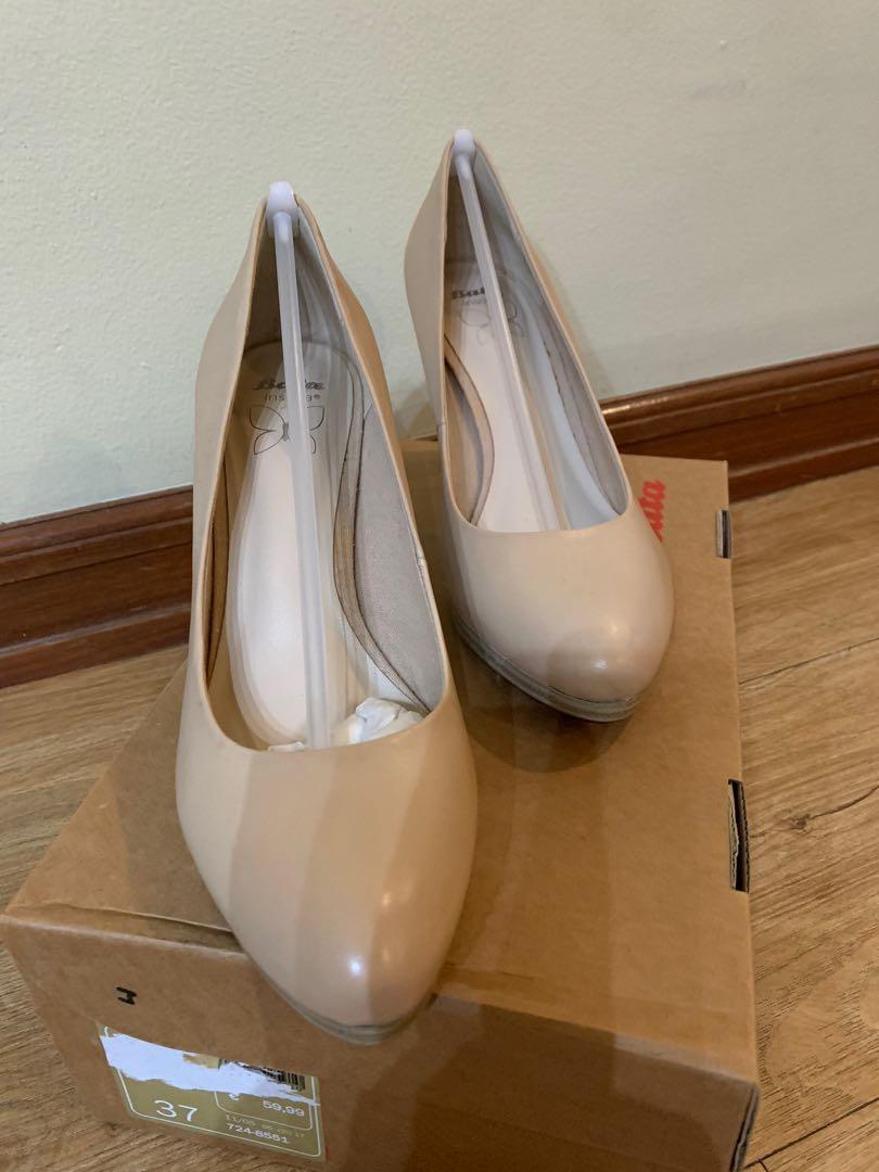 Original BATA (brand) Pump shoes, Women's Fashion, Footwear, Heels on
