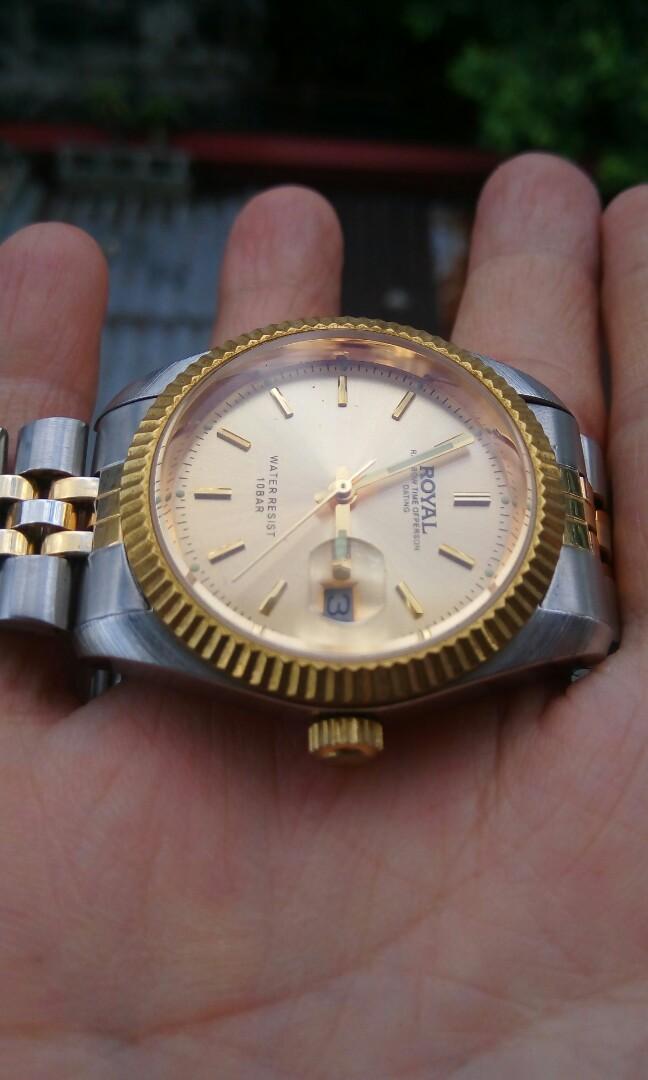 Royal time quartz watch price store
