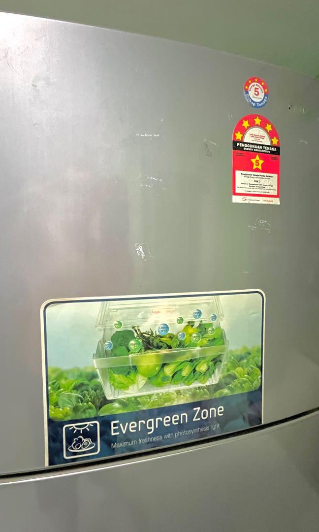 RayaSale Samsung Fridge 2 Doors 380liter, TV & Home Appliances