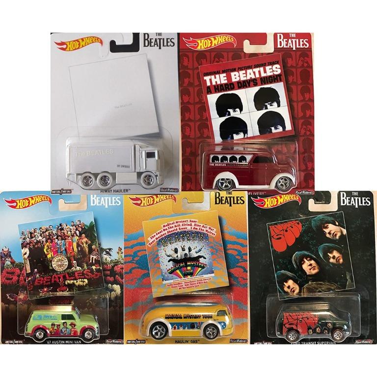 Sealed Hot Wheels Pop Culture THE BEATLES Boxset Set of 5 Mattel