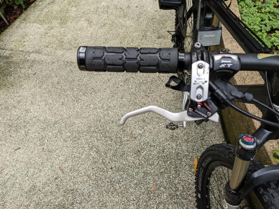 fxt 300 mountain bike