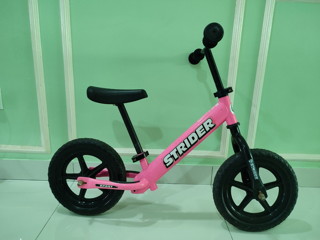 Strider push bike, Hobbies \u0026 Toys, Toys 