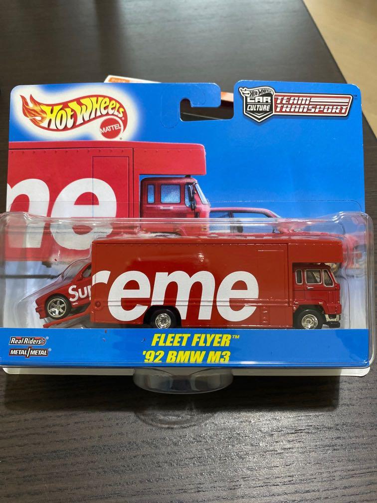 Supreme hotwheels, 興趣及遊戲, 玩具& 遊戲類- Carousell