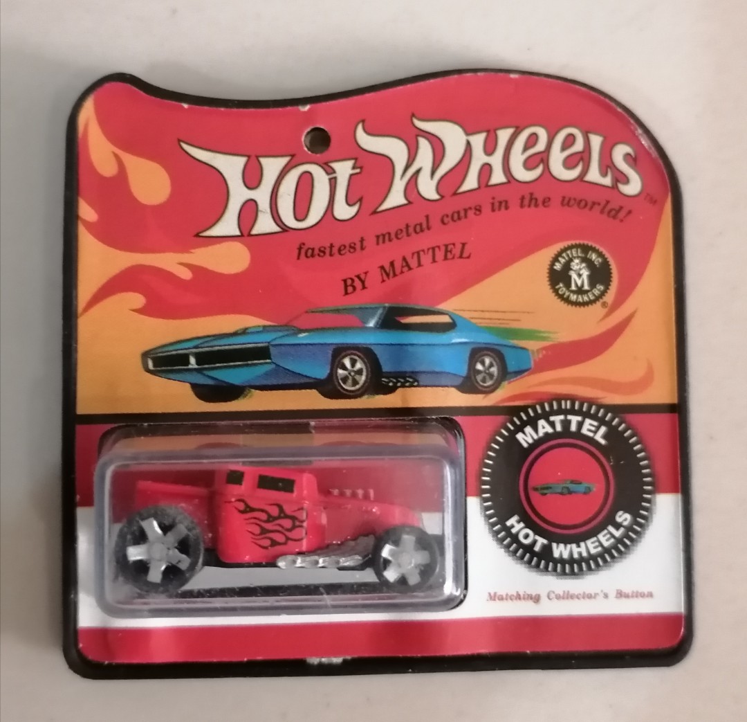 World s Smallest Hot Wheels Bone Shaker Red Hobbies Toys