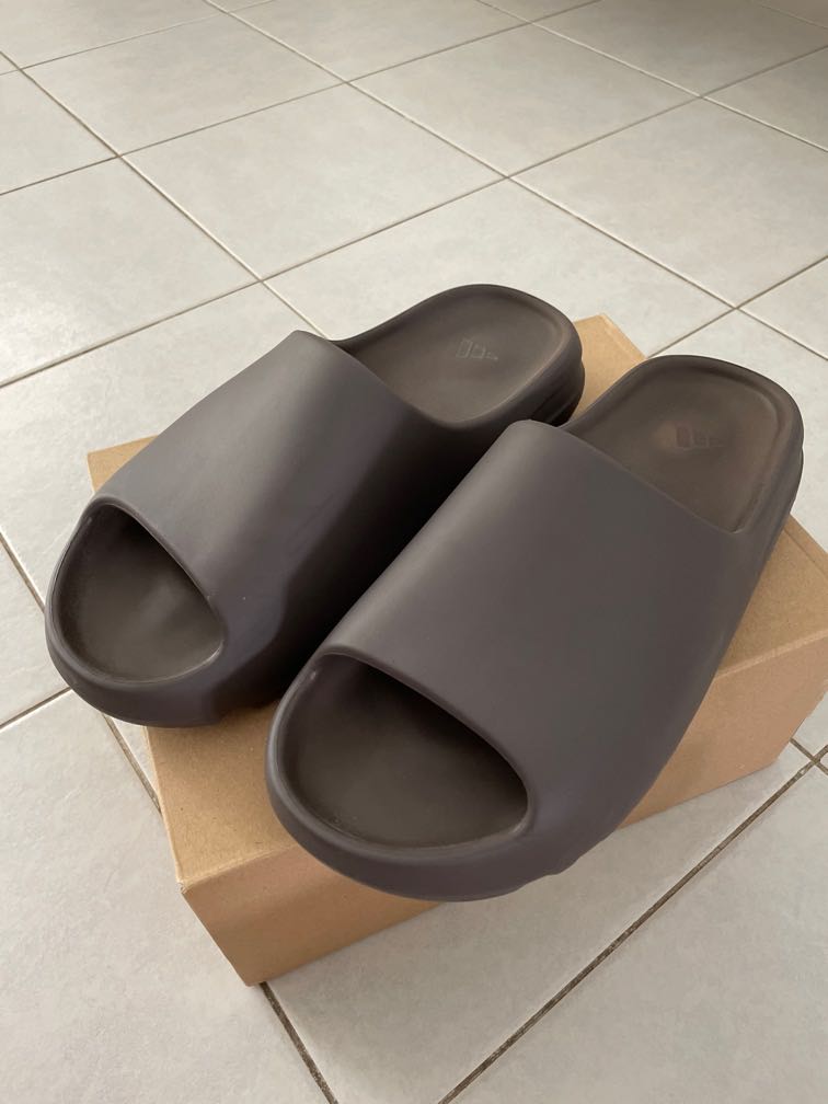 yeezy jail slides