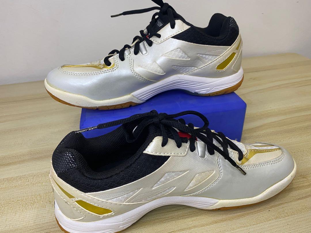 Yonex Ergoshape Badminton Shoes New Men s Fashion Footwear