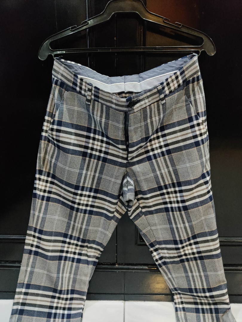 Zara Men's Pants / Trousers (Plaid size 30), Men's Fashion, Bottoms,  Trousers on Carousell