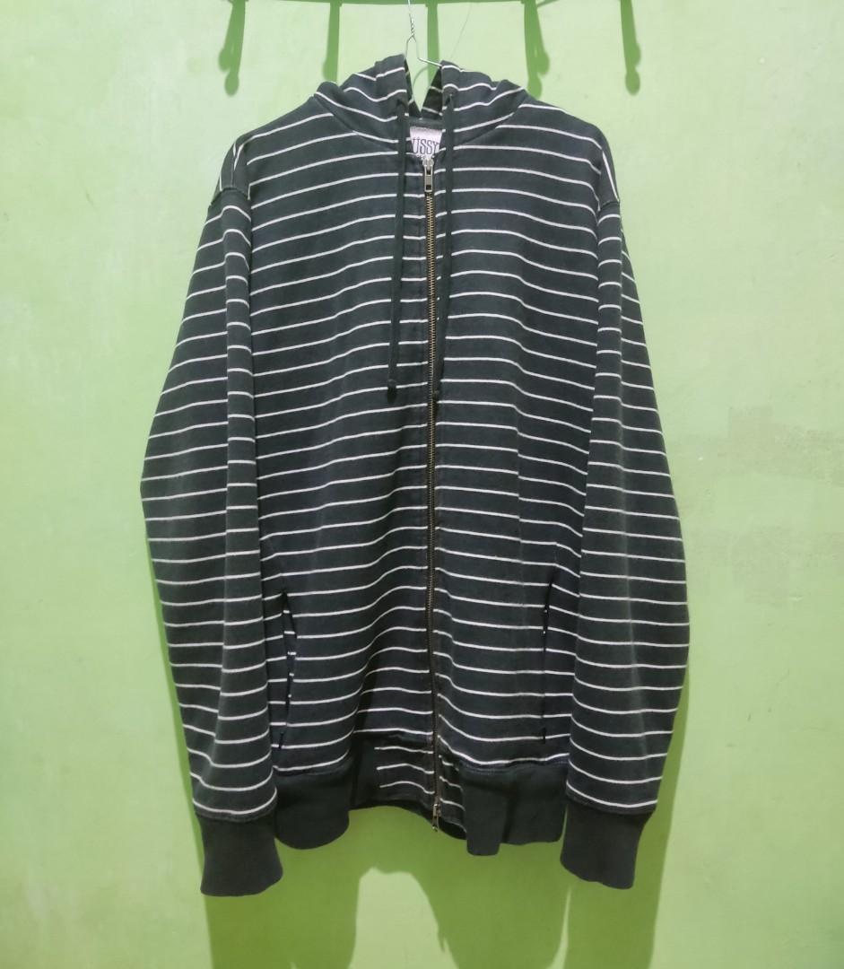 stussy green zip up hoodie