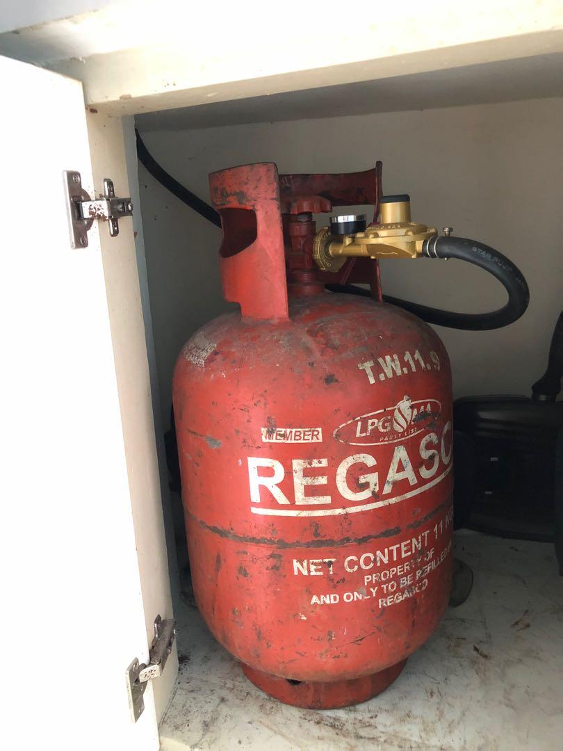 2burner gas with tank and regulator with indicator, TV & Home