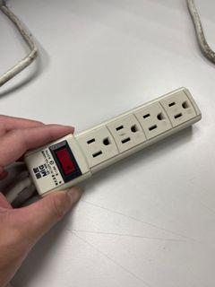 轉接插座