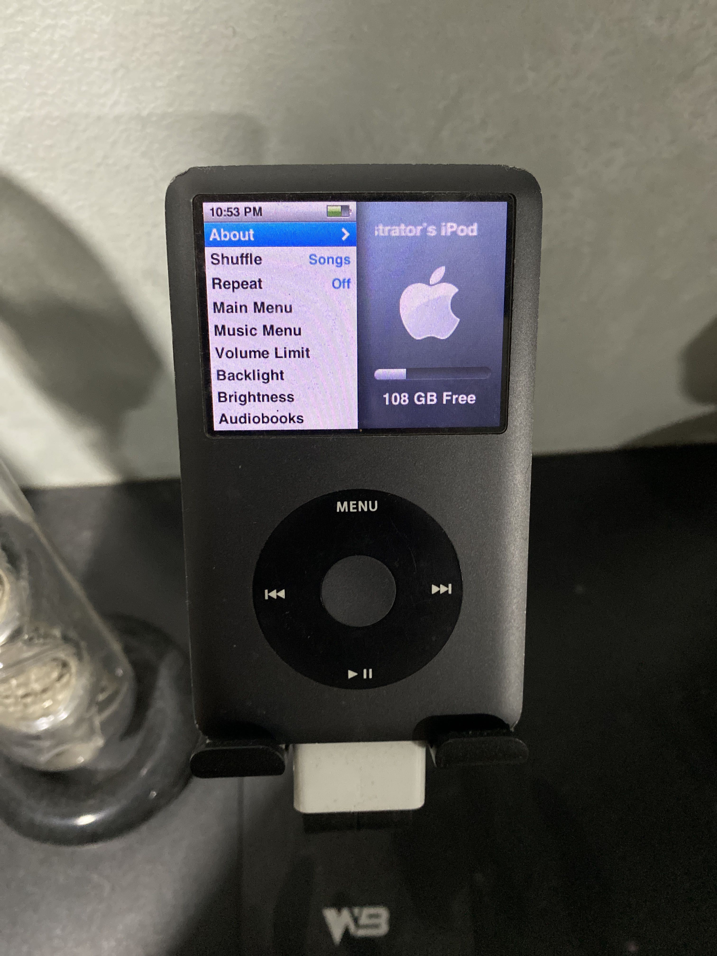 Apple Ipod Classic 160gb, Mobile Phones  Gadgets, Other Gadgets on  Carousell
