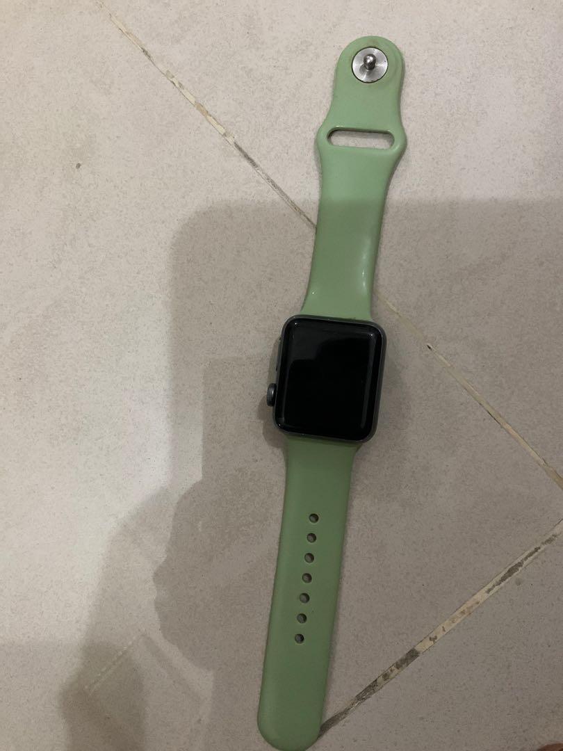 Apple watch s3 38mm, Men's Fashion, Watches \u0026 Accessories, Watches on  Carousell