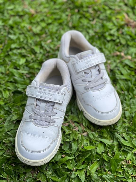 Authentic Dr. Kong white leather sneakers, Babies & Kids, Babies & Kids  Fashion on Carousell