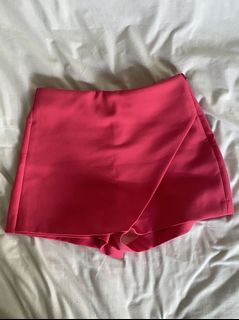 (Category: ) located in . Submitted by WardrobeofJP (Listing ID 1159781986, Image 1). Description: .