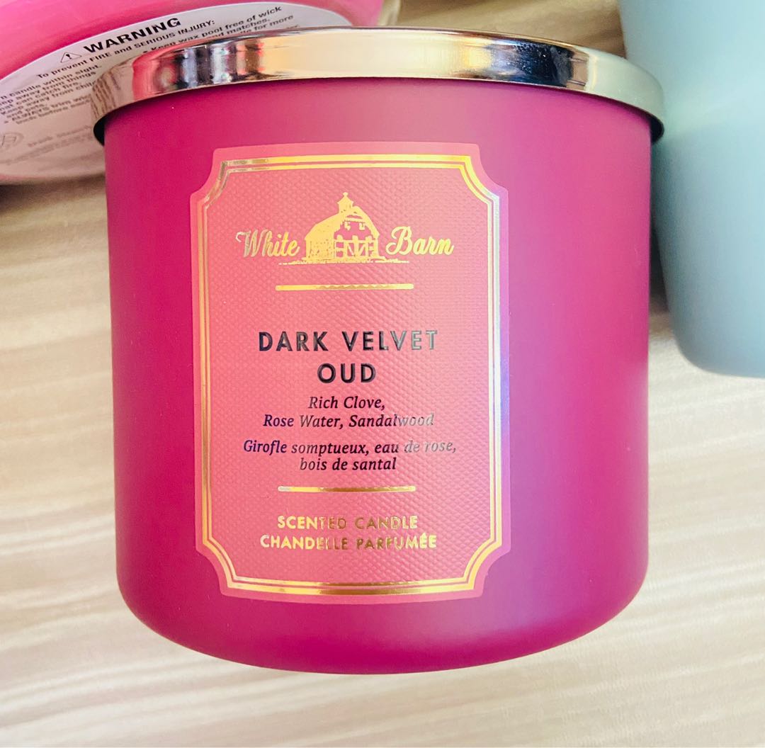 BATH AND BODY WORKS DARK VELVET OUD 3 WICKS SCENTED CANDLE, Beauty