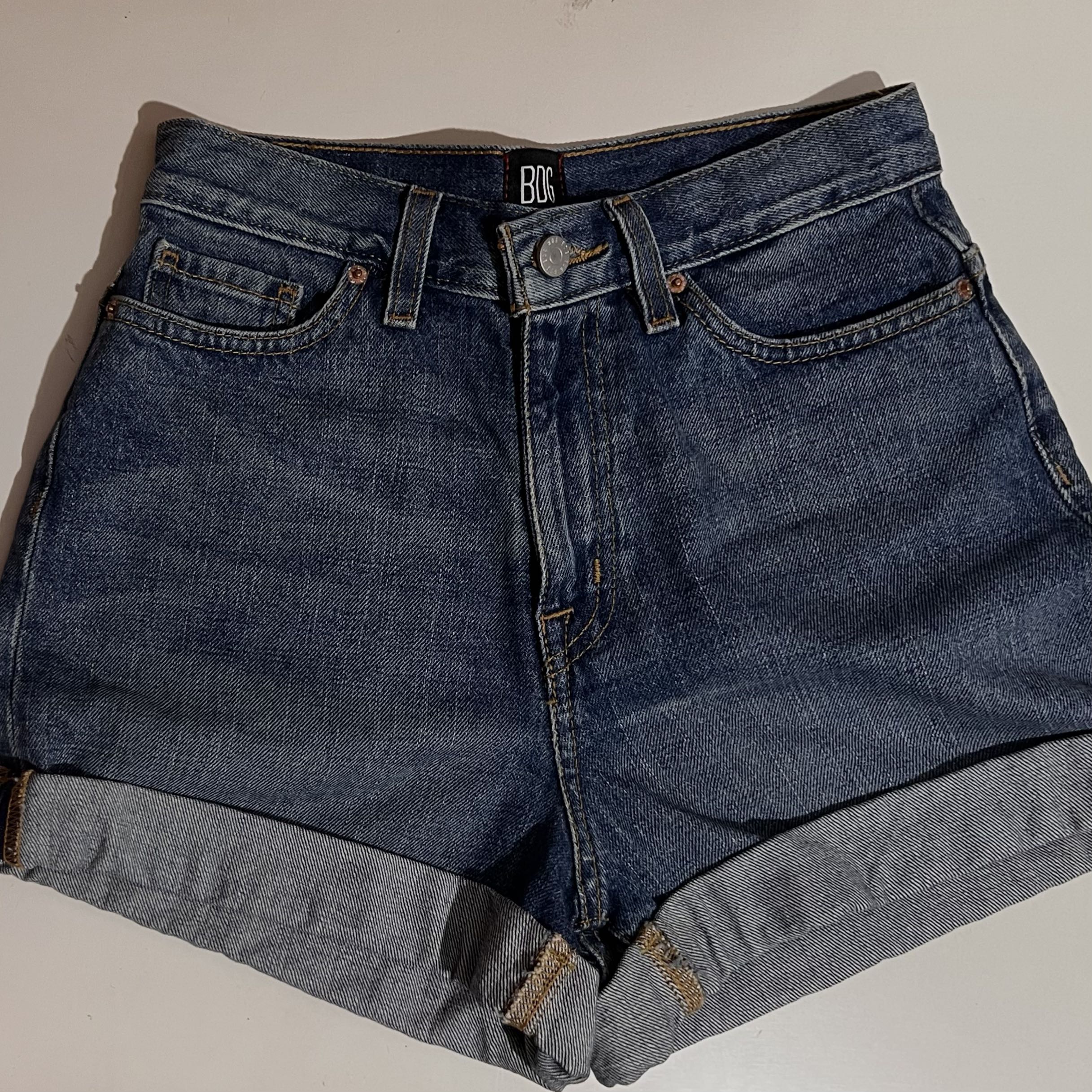Bdg mom high rise denim deals shorts