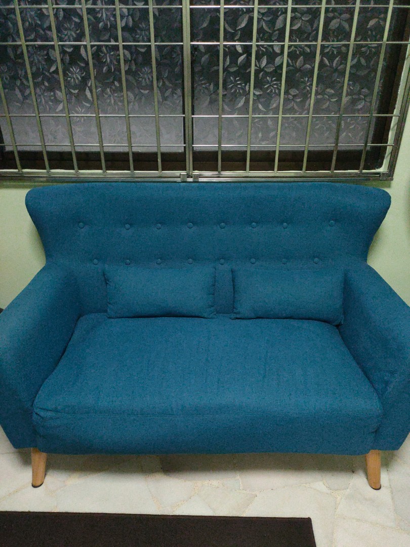 blue couch and chair