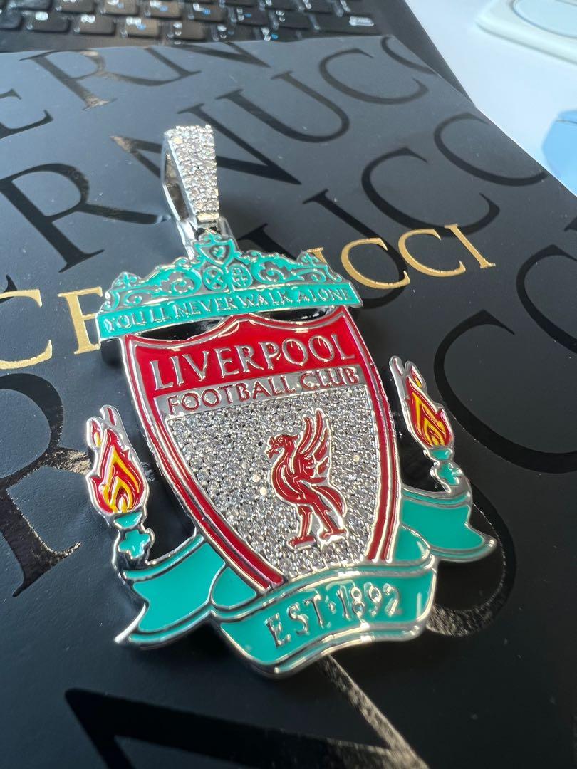 Liverpool pendant top