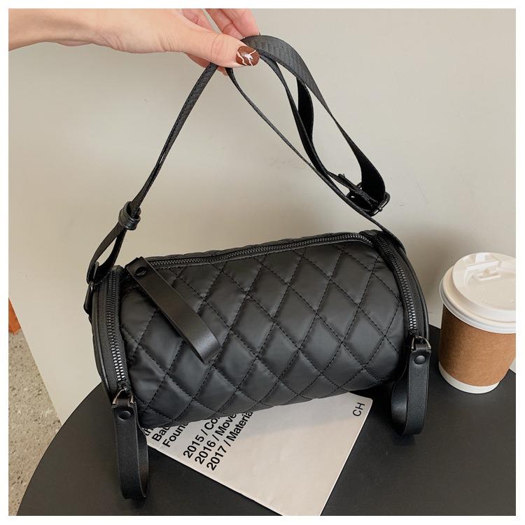 CHANEL SLING BAG, Women's Fashion, Bags & Wallets, Cross-body Bags on  Carousell