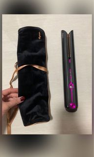 (Category: ) located in . Submitted by v.wardrobe (Listing ID 1159797410, Image 1). Description: .