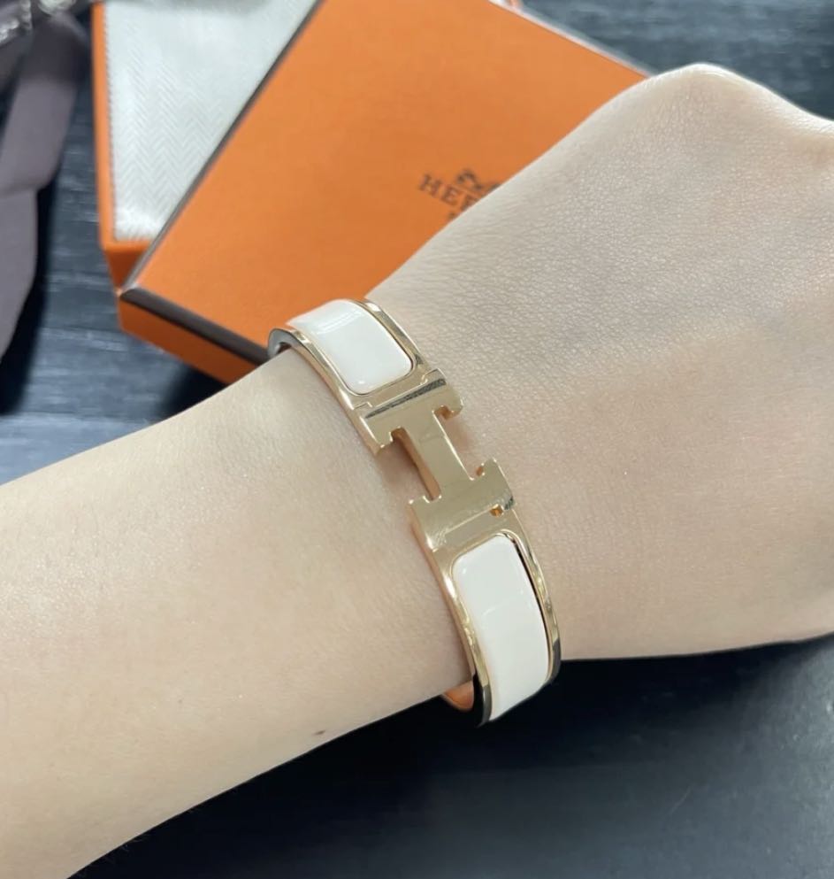 ✨未使用級✨HERMES 現行タグ ラメストライプ ネクタイ シルク 