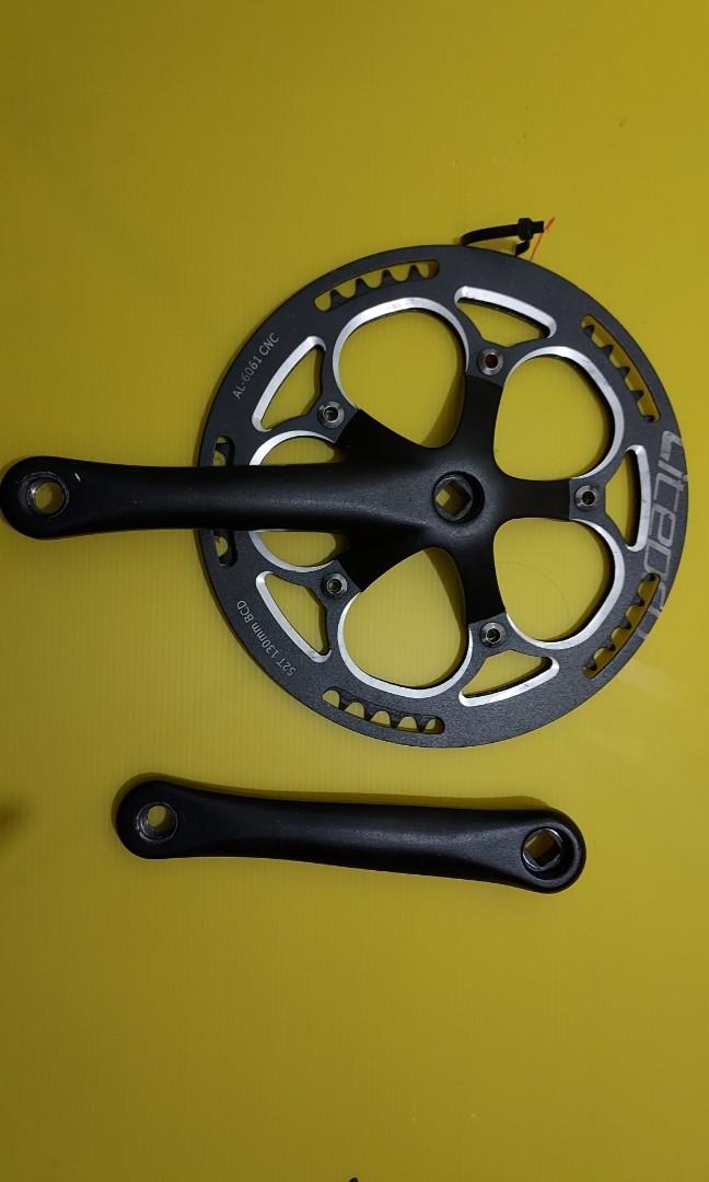 Front chainring guard top