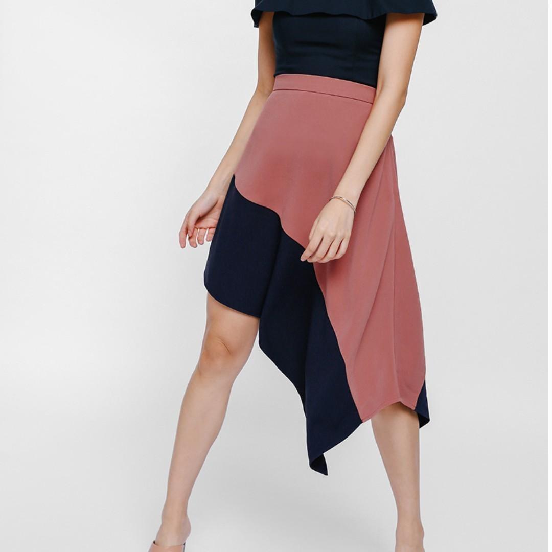 Asymmetrical block skirt discount