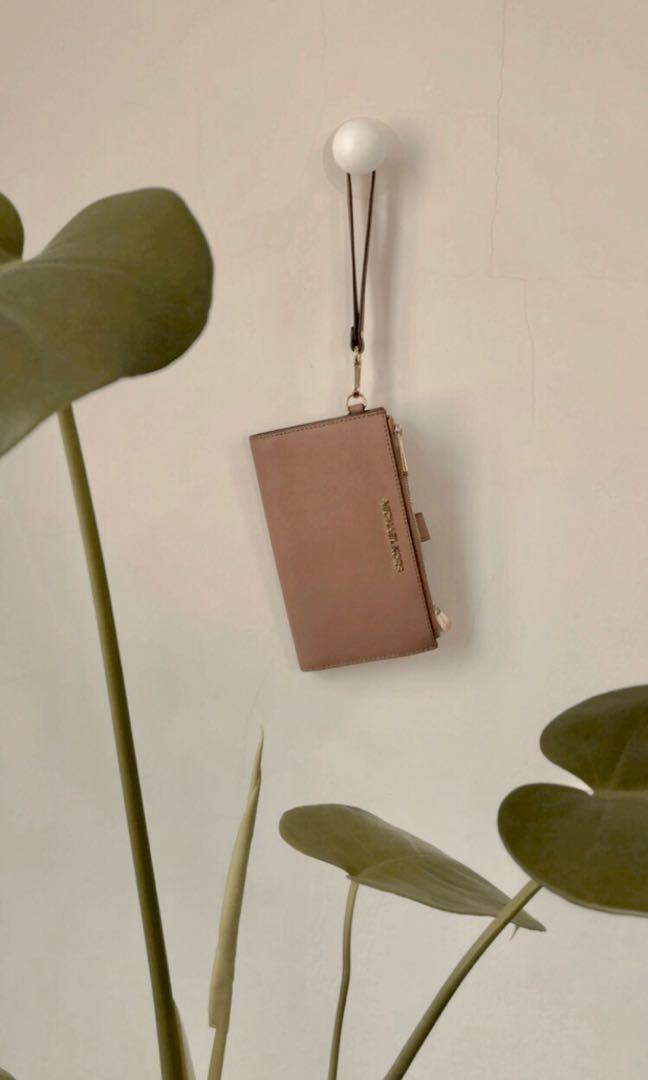 Michael kors hotsell 5046