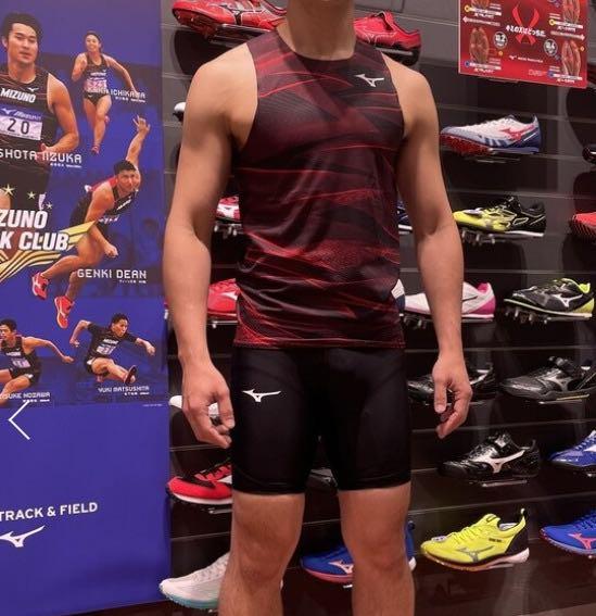 Mizuno running singlet discount
