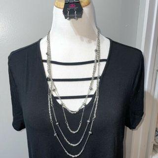 Necklace with Earrings Chains And faceted Beads