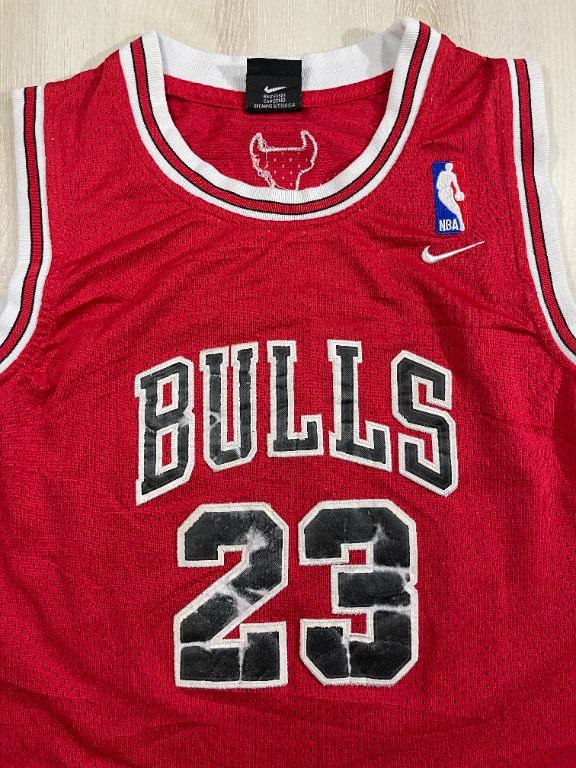 Nike NBA Chicago Bull City Edition Jersey(Size XL)Dead Stock, Men's  Fashion, Activewear on Carousell