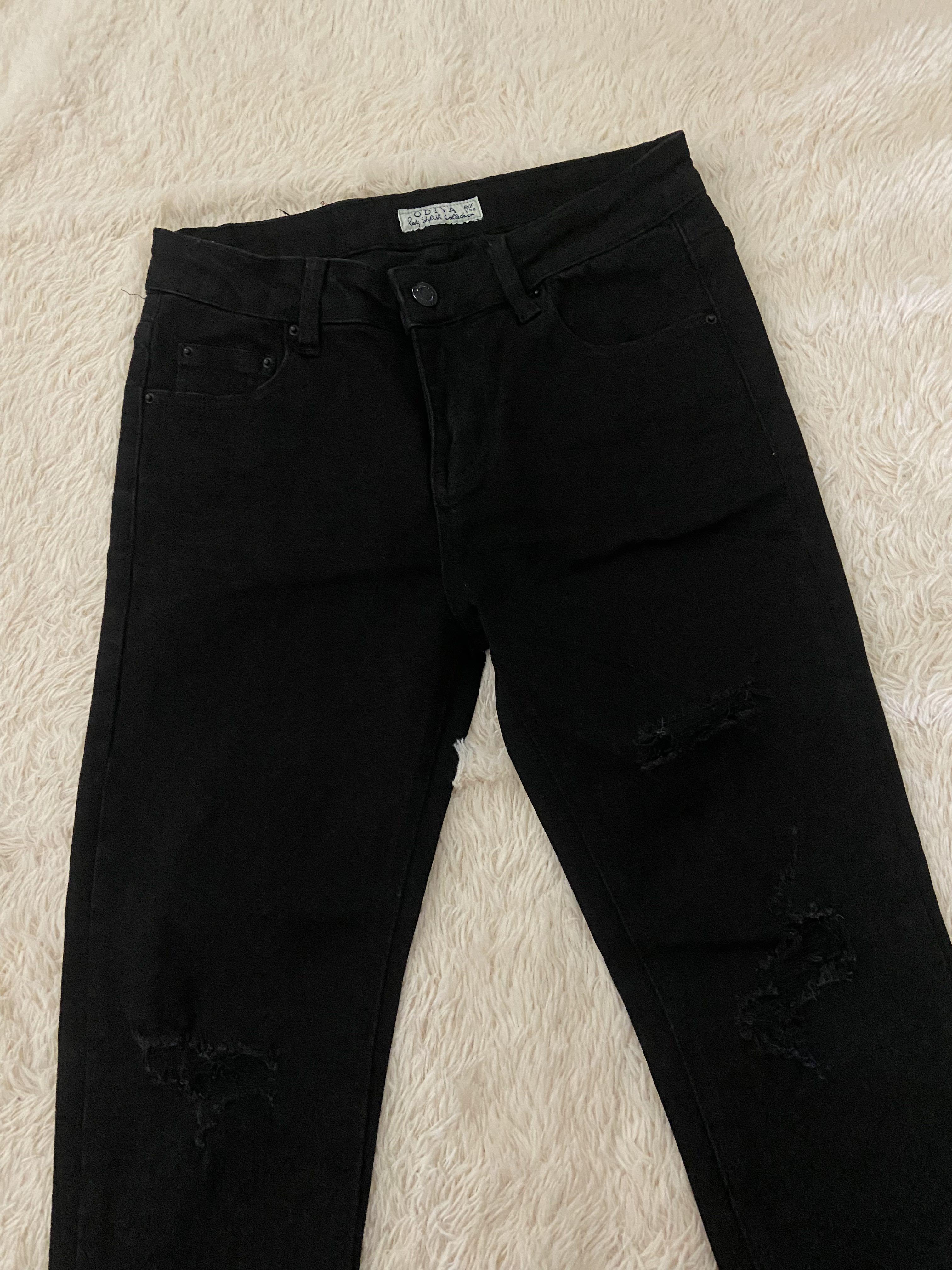Odiva black ripped jeans, Fesyen Wanita 