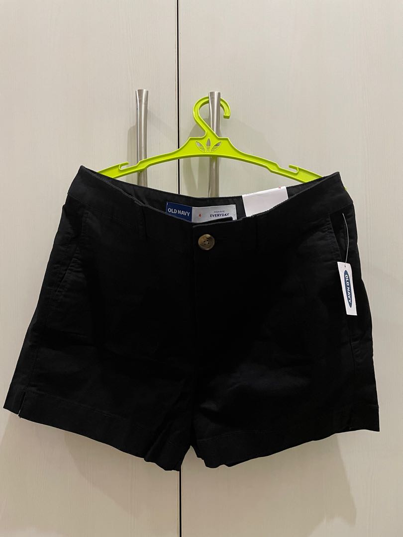 Old Navy High-waisted Everyday Shorts, Women's Fashion, Bottoms, Shorts on  Carousell