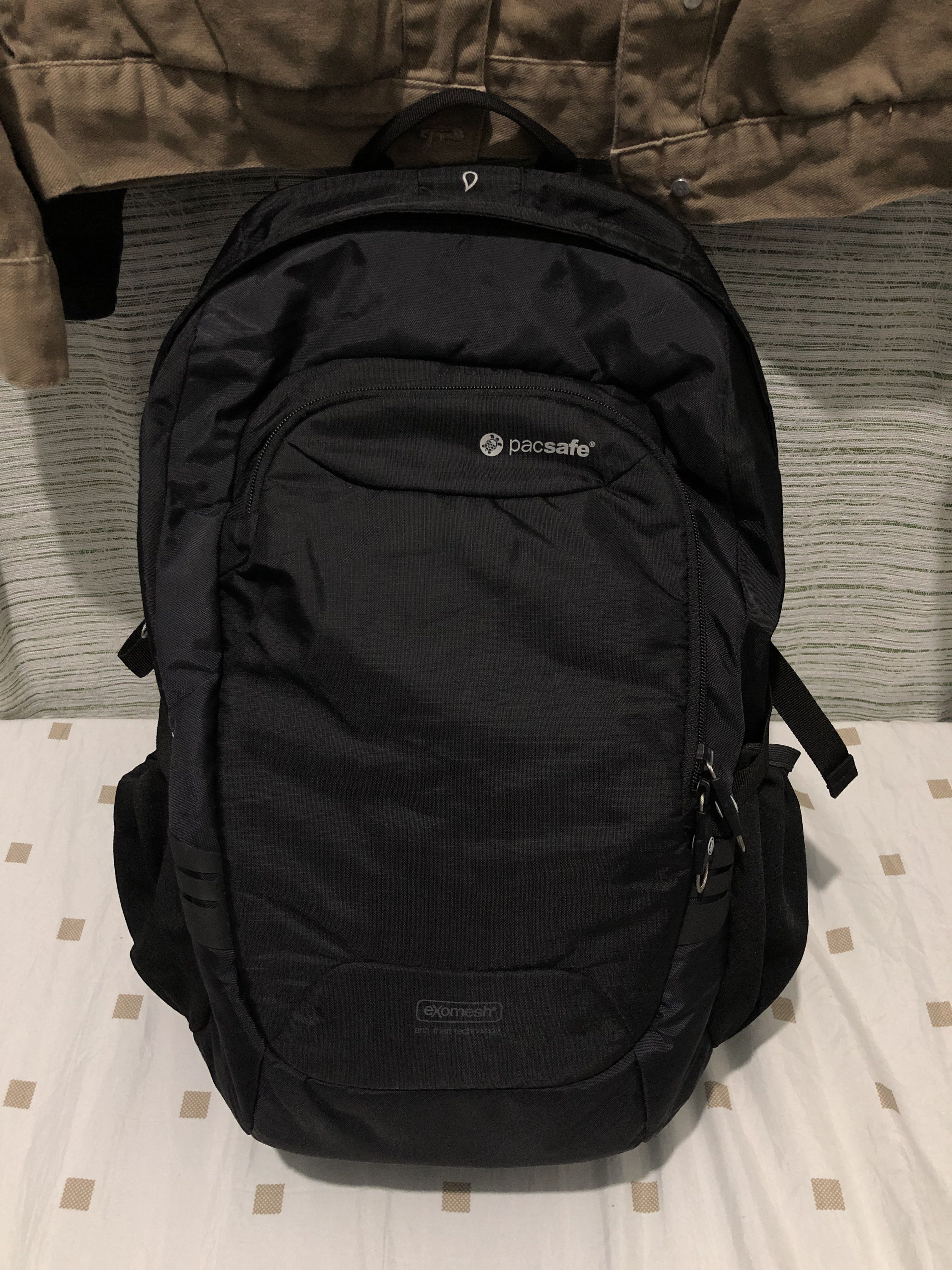 Pacsafe shop venturesafe 25l