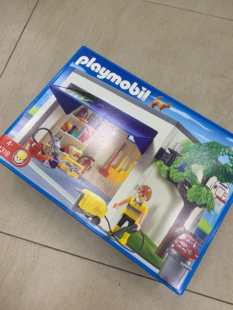 Playmobile 4318 Car Garage, Hobbies & Toys, Toys & Games on Carousell