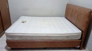 Ranjang Set kondisi baik