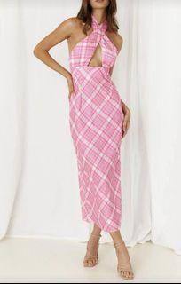 Sale Brand New Dress Runway size : XS $129