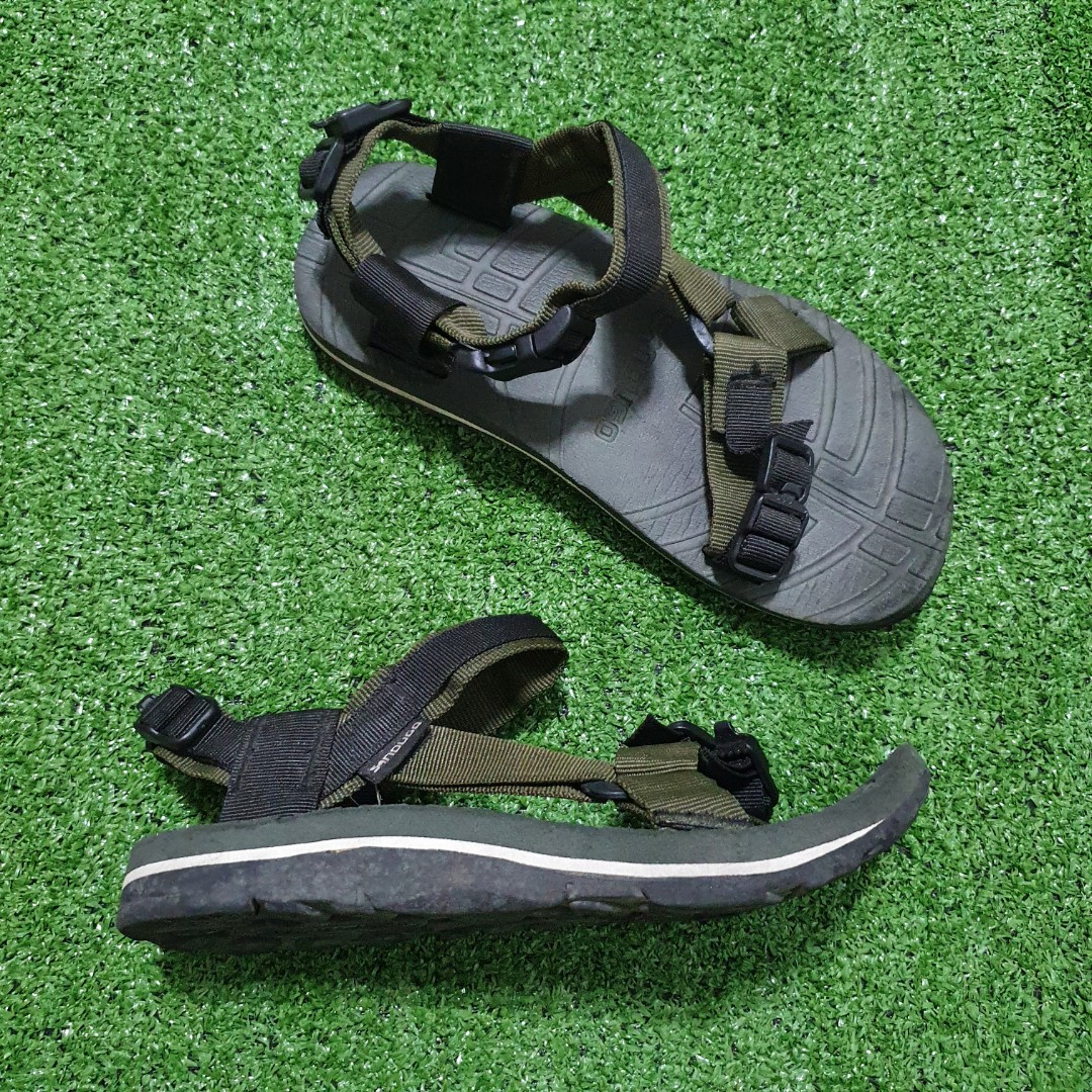 Sandugo Hiking Sandals, Men's Fashion, Footwear, Slippers & Slides on ...
