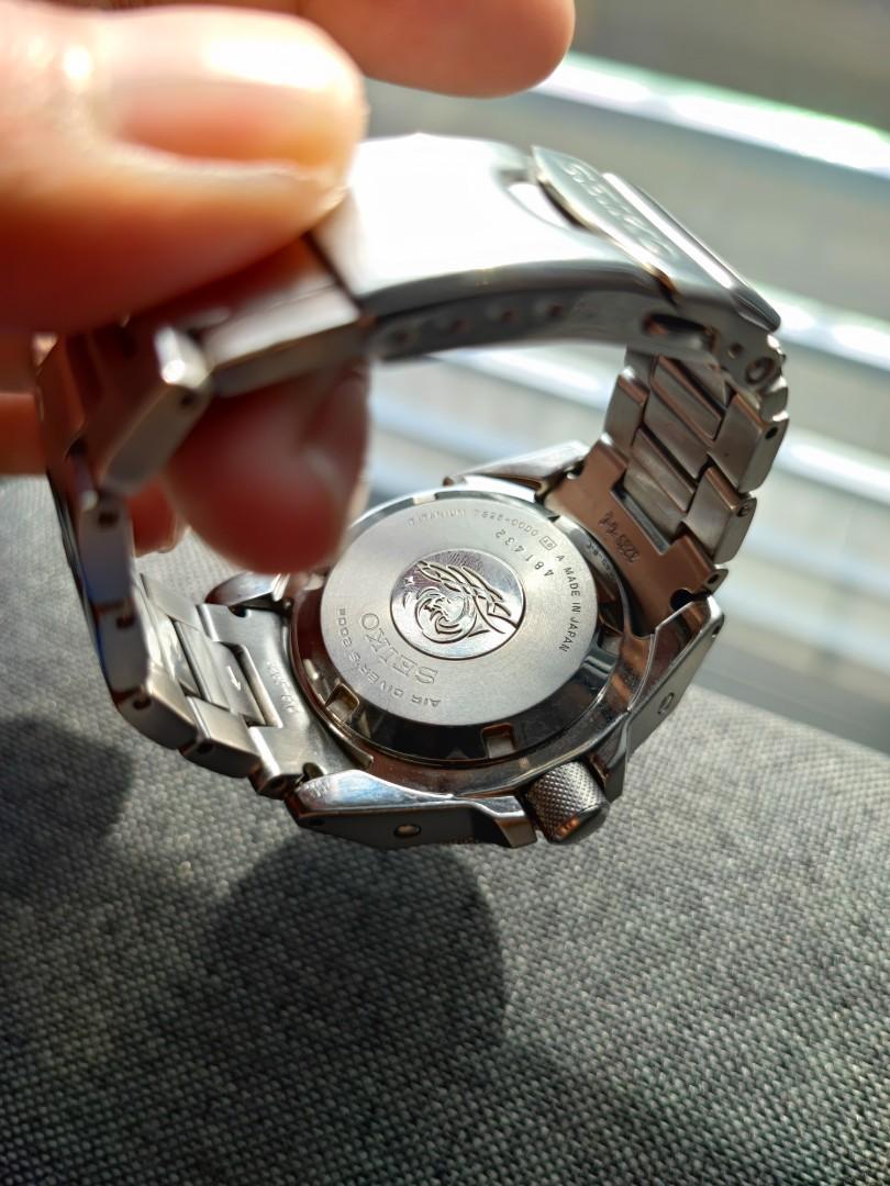 Seiko Samurai Orange Titanium, Men's Fashion, Watches & Accessories,  Watches on Carousell